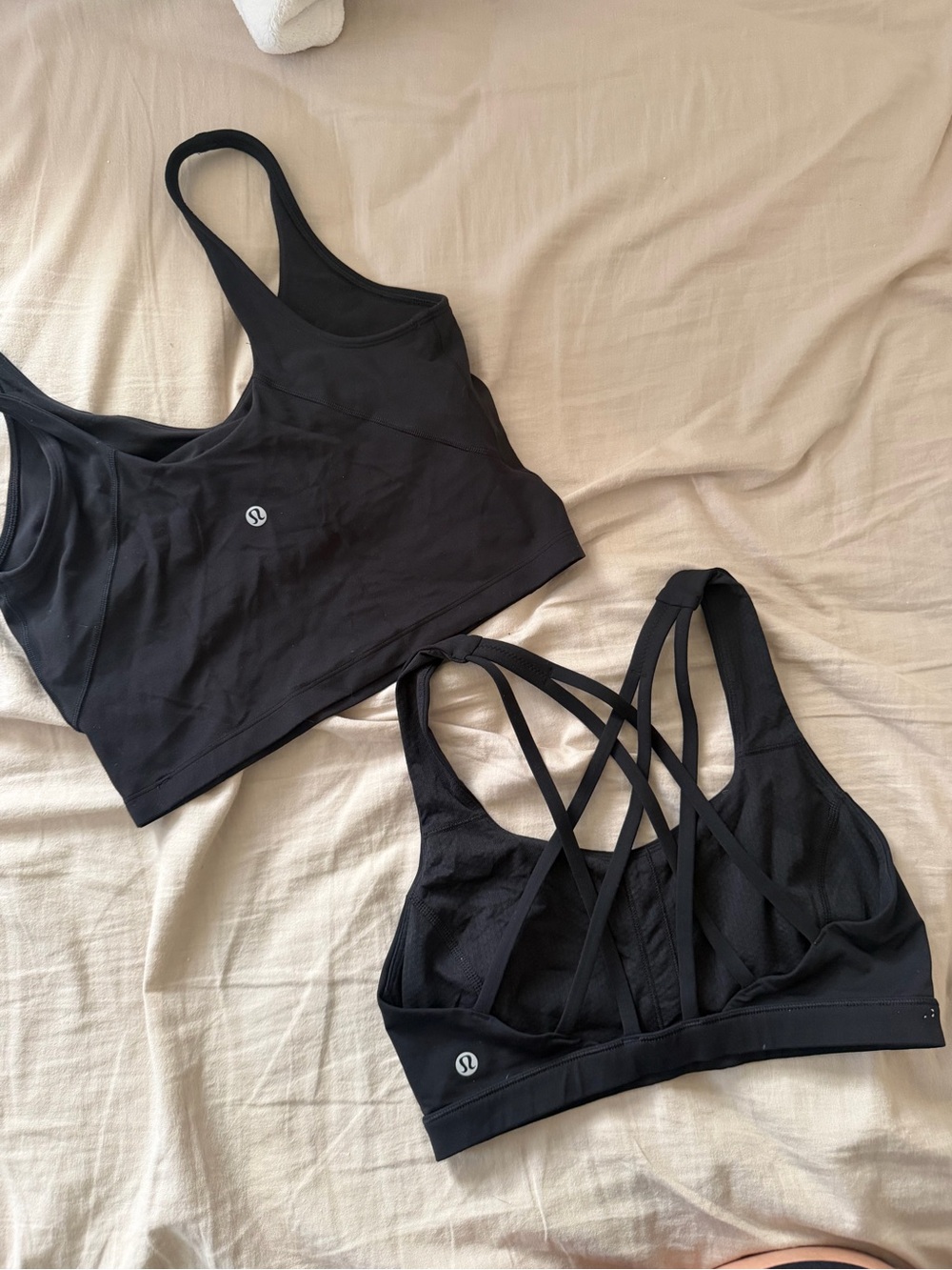 Lululemon Tank Top and Sports Bra set of 2